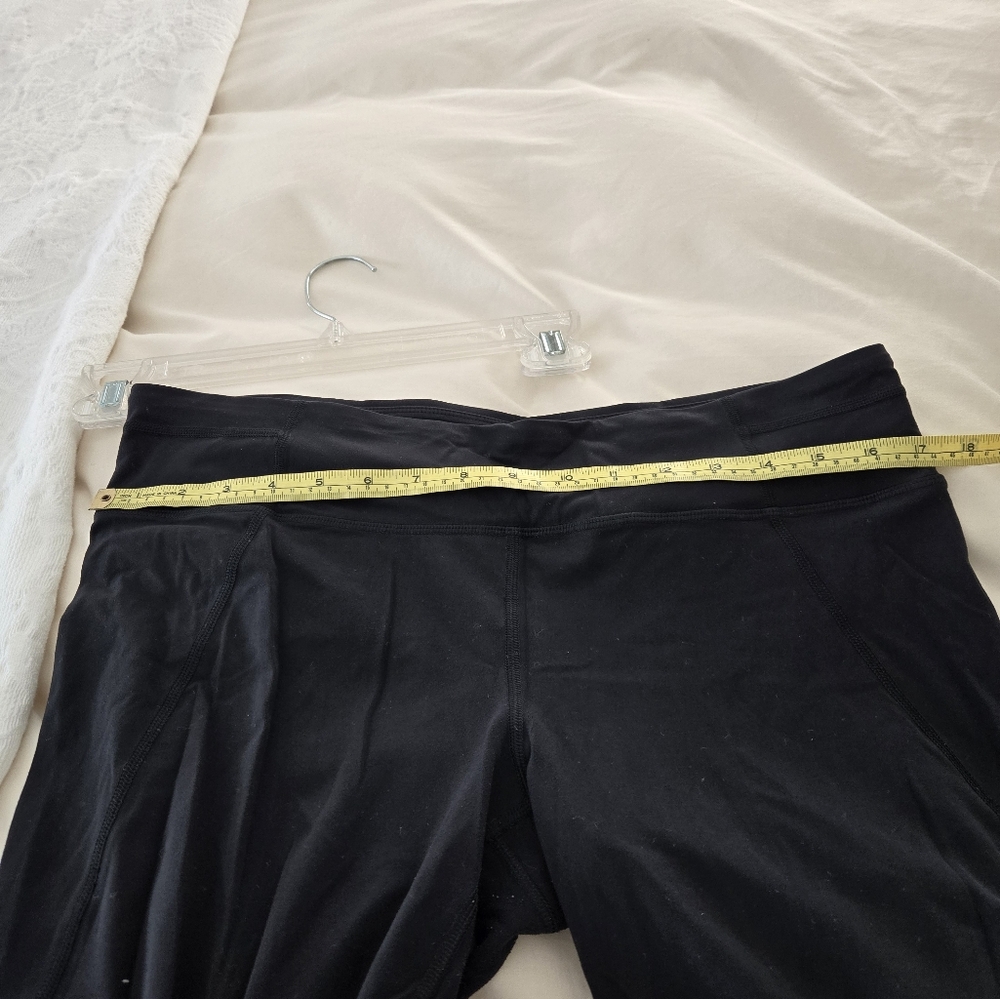 PRANA Capri Leggings. Xl. Black - Picture 3 of 5